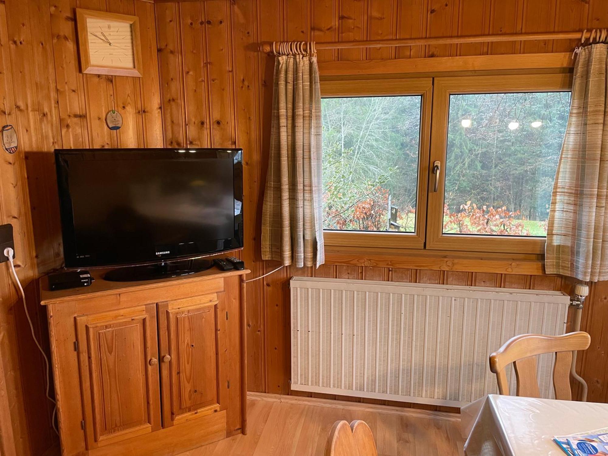 Ferienhaus Talblick Вайлер-Зимерберг Екстериор снимка