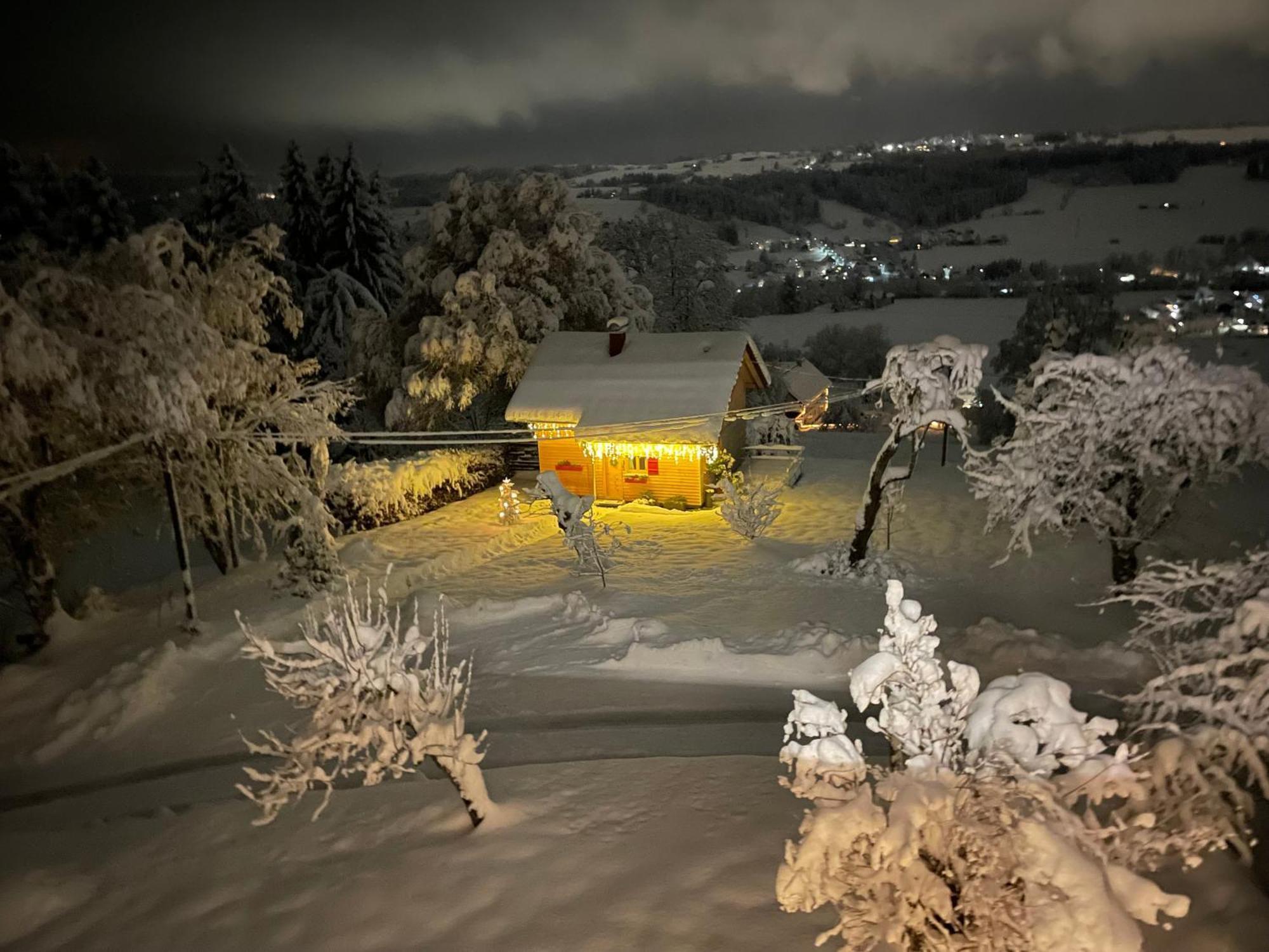 Ferienhaus Talblick Вайлер-Зимерберг Екстериор снимка